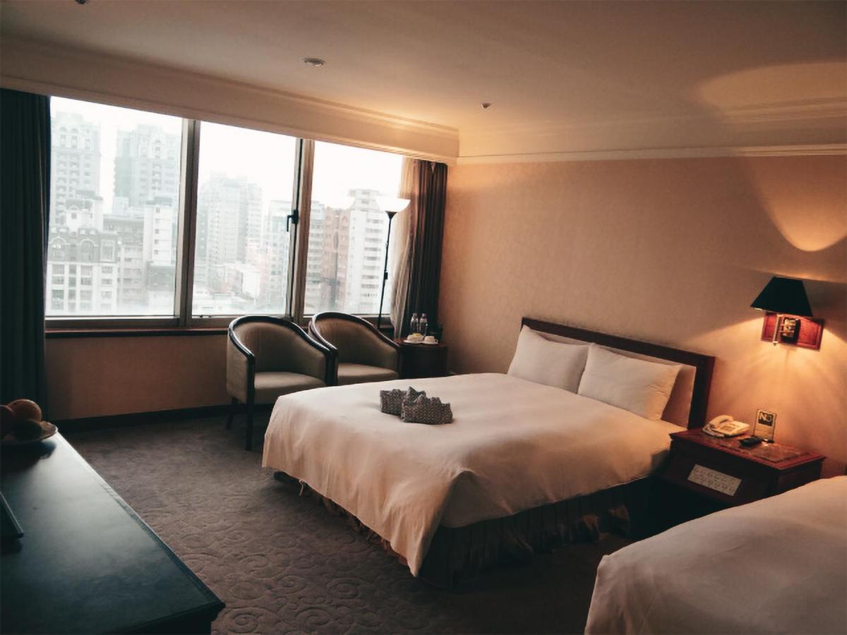 Hometel Hotel Kaohsiung Eksteriør bilde
