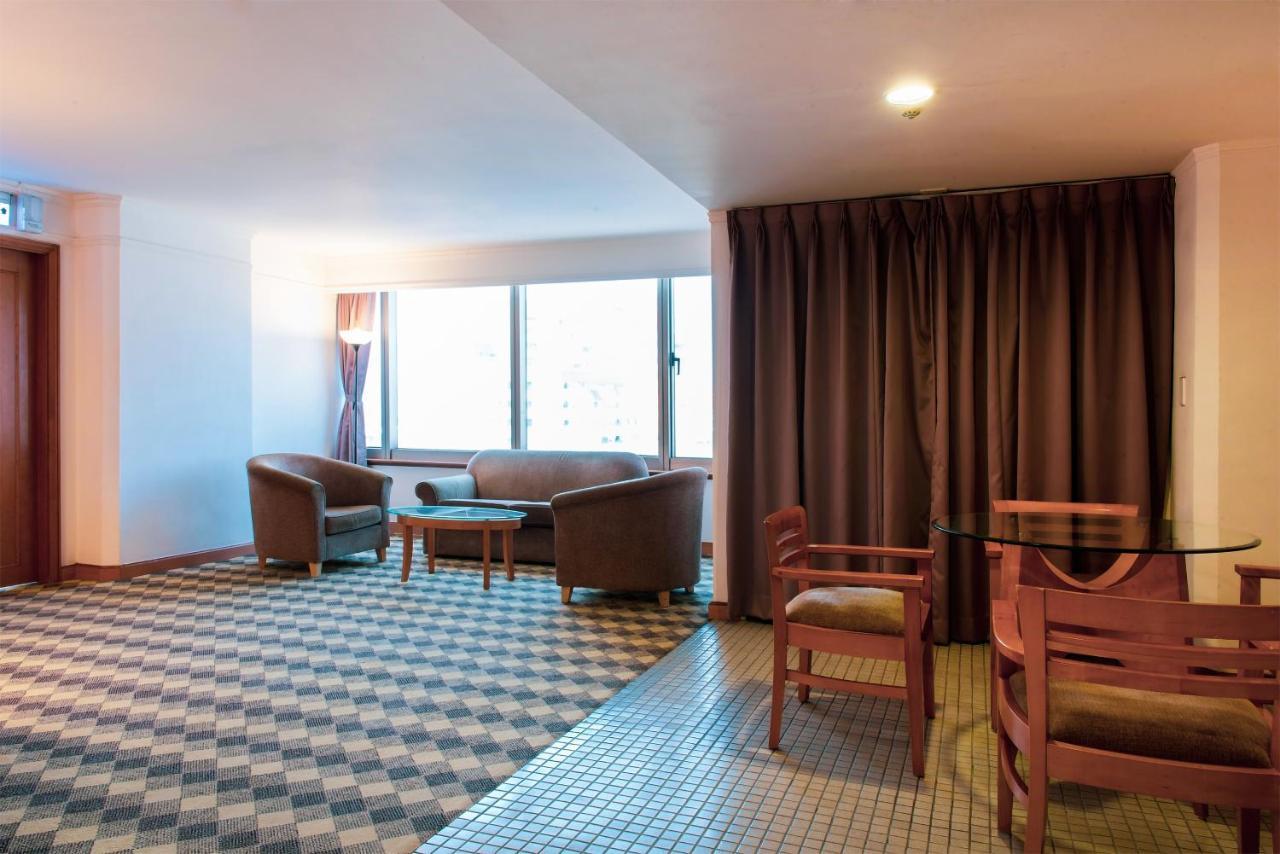 Hometel Hotel Kaohsiung Eksteriør bilde